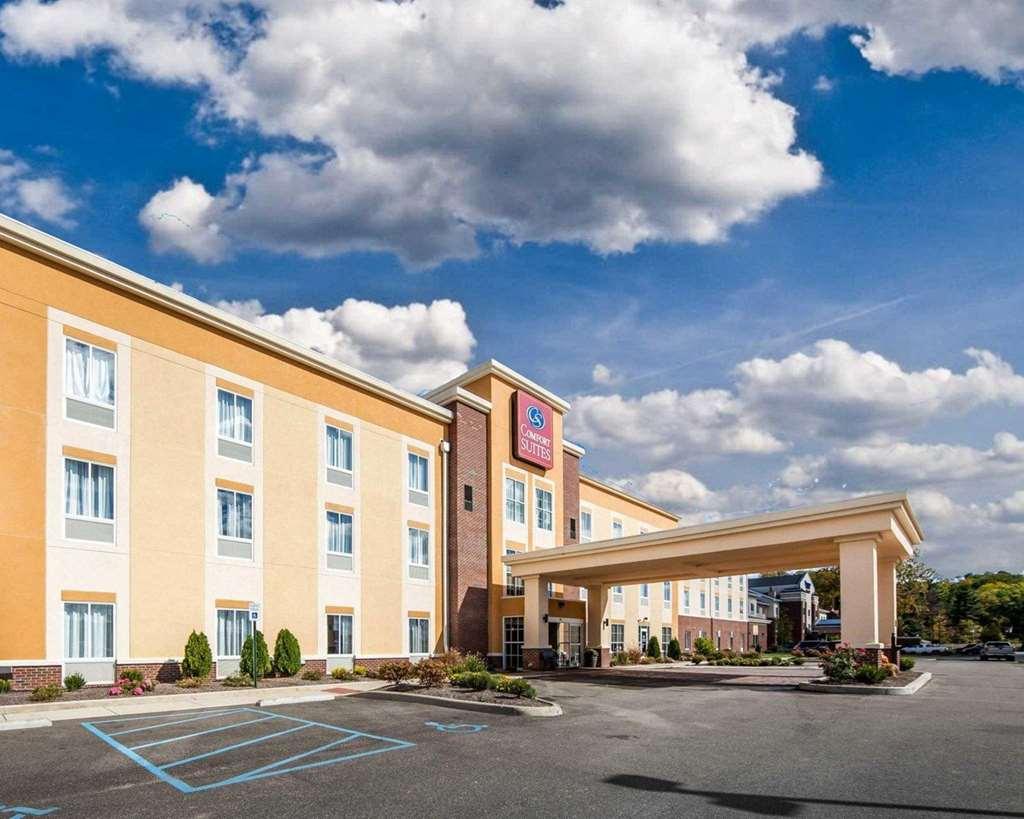 Comfort Suites Marietta-Parkersburg Exterior foto